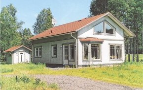  Holiday home Östra Berga Lysvik  Люсвик